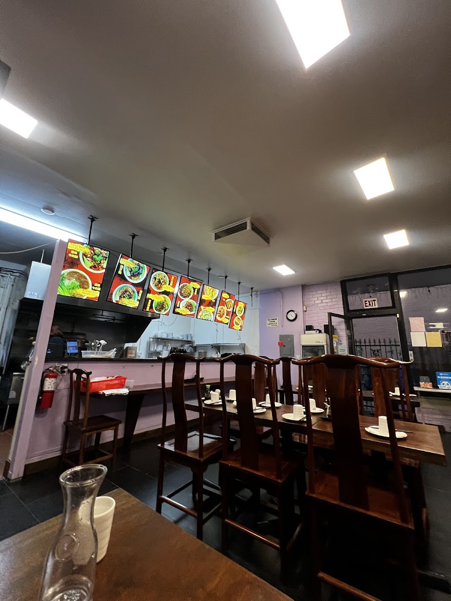 Chong Qing Noodles House Photos 2